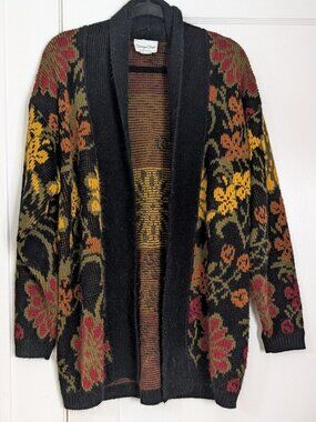 Carriage Court Women's Medium VTG Cardigan Sweater Floral Knit Made In USA